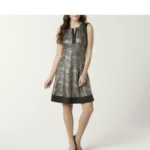 Robbie Bee Metallic A-line dress